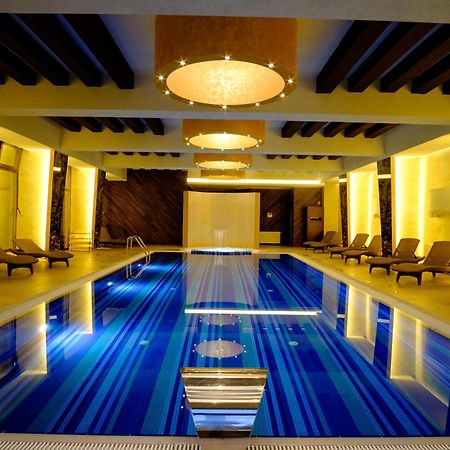 Hotel Poezia Luna エクステリア 写真